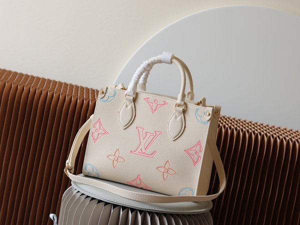 ルイヴィトンバッグ側面デザイン